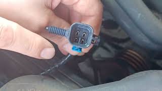 2008 Pontiac Grand Prix 3.8L:  Remove and Replace Upstream Oxygen Sensor
