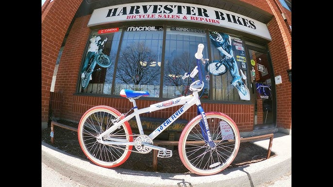 2022 SE Bikes Blocks Flyer Boxed Out 26 Cruiser BMX Unboxing @ Harvester  Bikes 