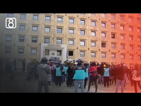 Wolt-ის კურიერები ღირსეულ ანაზღაურებასა და სამუშაო პირობების გაუმჯობესებას ითხოვენ