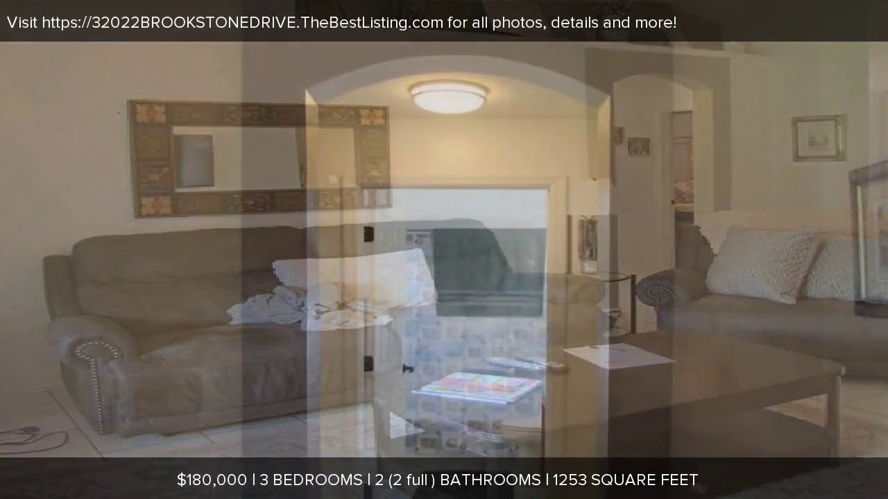 32022 BROOKSTONE DRIVE, WESLEY CHAPEL, FL Presented by Terri Dusek.