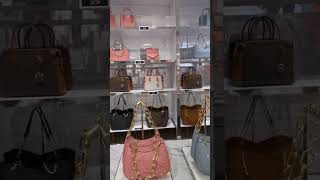 Michael Kors Lovers! #bag #pinkbag #fashion #shopping #style  #michaelkors