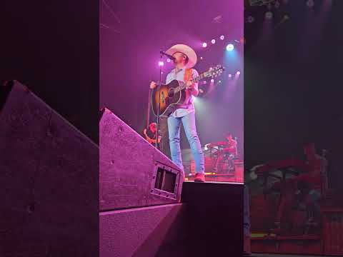 Justin Moore - We Didn't Have Much