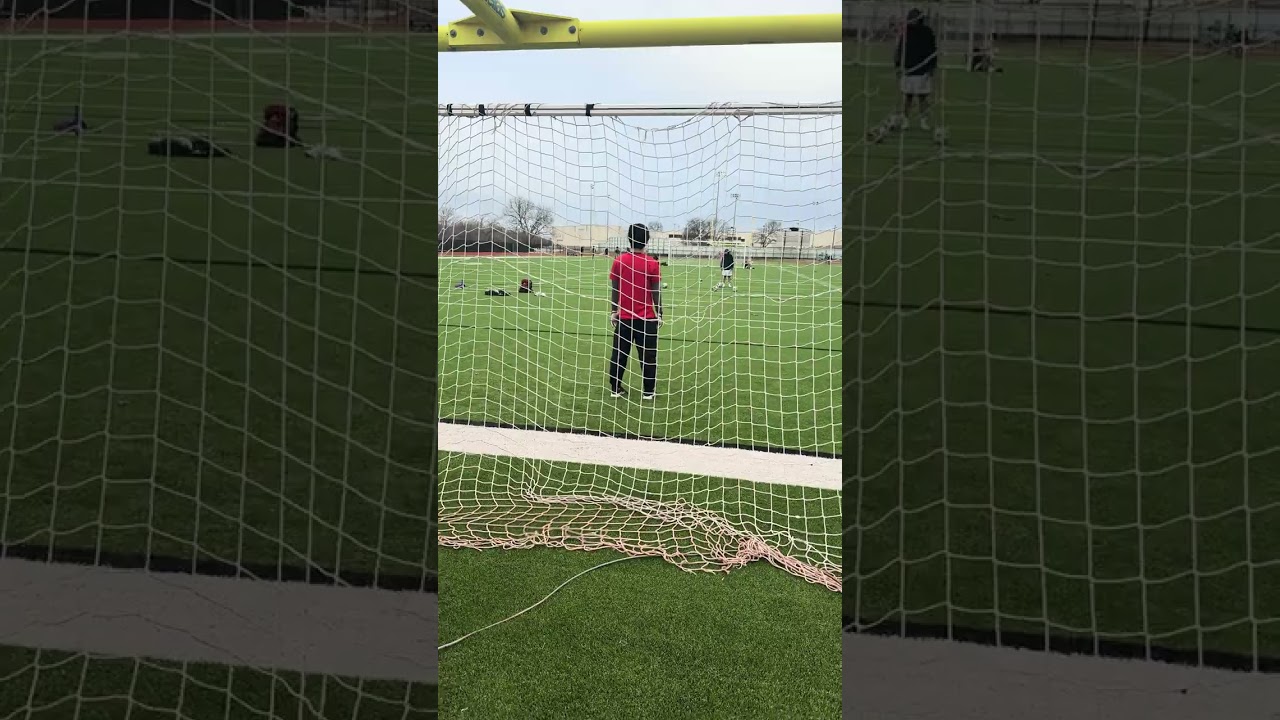 🛑⚽ Unstoppable! The Greatest Goalkeeper Saves of All Time 