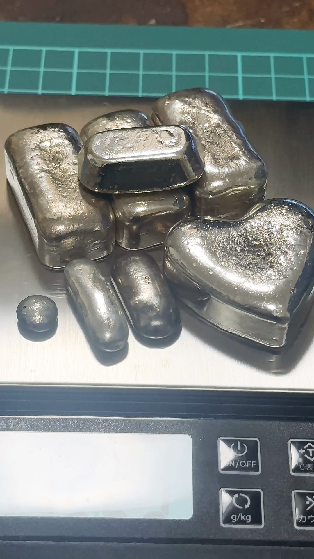 Investigating whether dissolving 40g of Silver Spoon would be