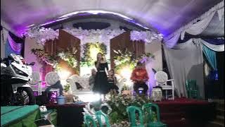 putra mandiri voc. si cantik Dea bersama nuw hilmi musick
