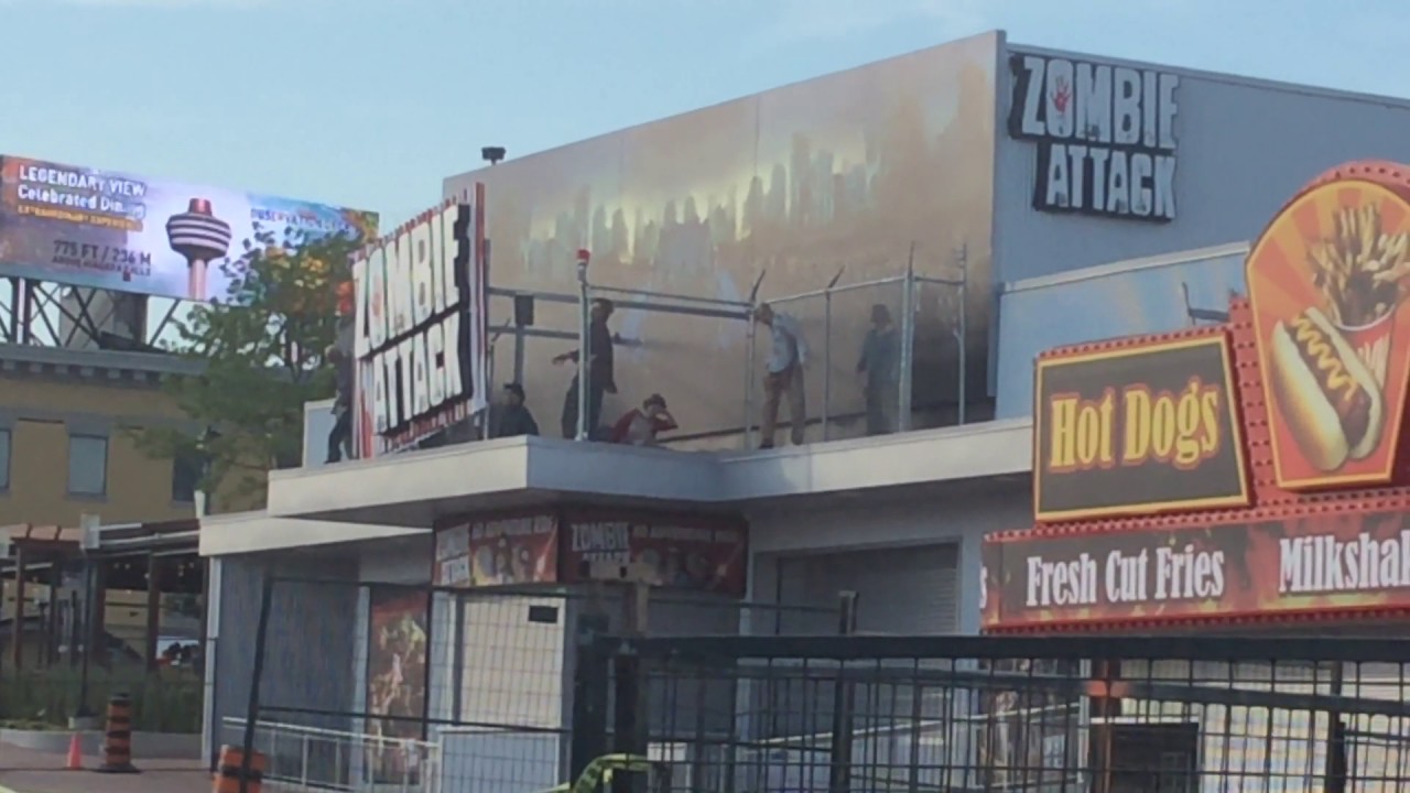 Zomby zombie attack is open live niagara falls 6 d ride  clifton hill