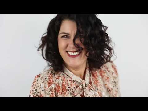 Descubre el Método Curly en Hola Princesa 👑 y consigue ahora los rizos de tus sueños 💙 - video from Hello Princess
