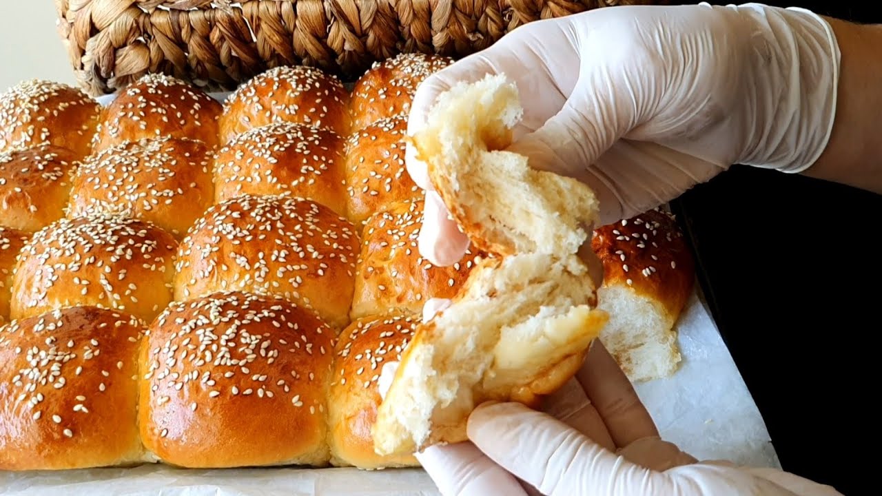 לחמניות מתוקות רכות ואוורירית (שאפשר להכין עם ילדים) Soft and fluffy buns (you can make with kids).