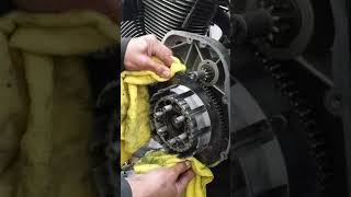 clutch basket wobble