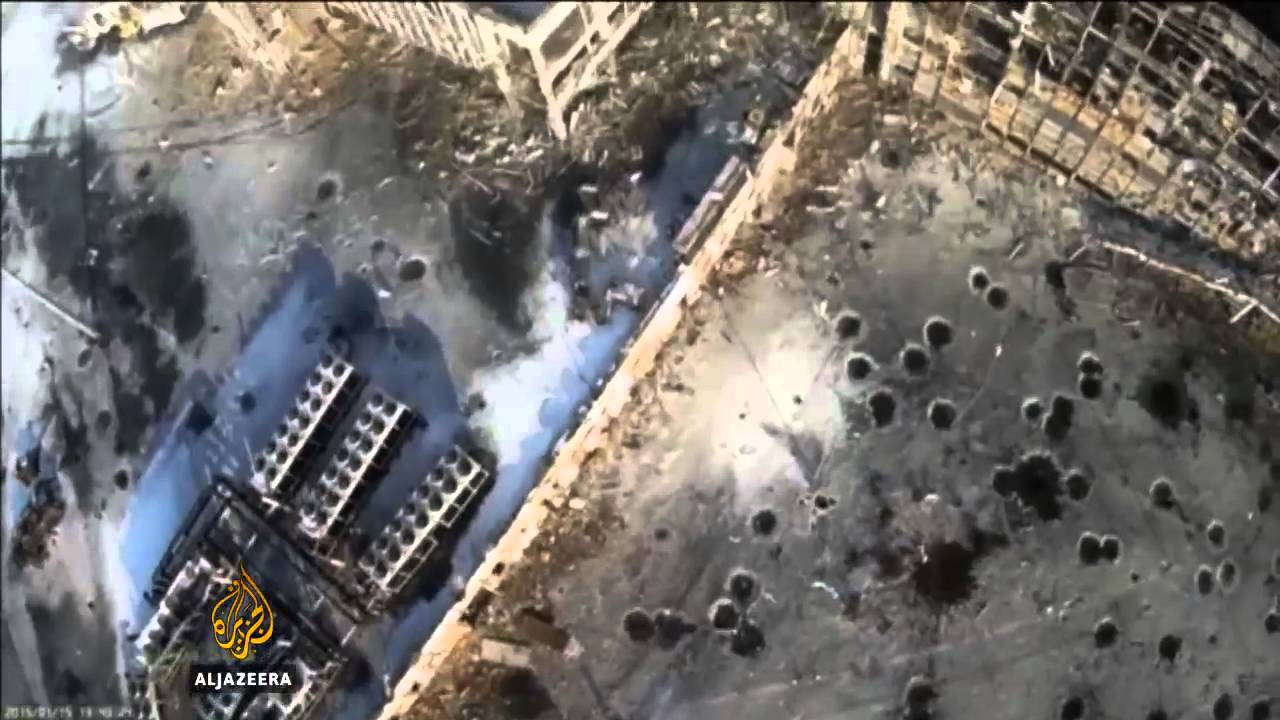حافلة كهربائية محطمة في دونيتسك