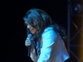 Yuridia - A Donde Va El Amor (Opening Show - Maracaibo 2013)