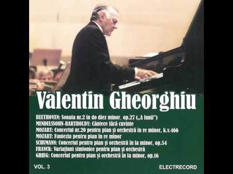 Guarda Valentin Gheorghiu - Concertul pentru pian și orchestră în la minor , op 54-Allegro affettuoso su YouTube