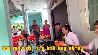 Hái hoa rừng cho em-thi nhạc công