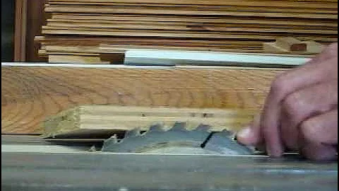 How to avoid a table saw kickback (captioned)