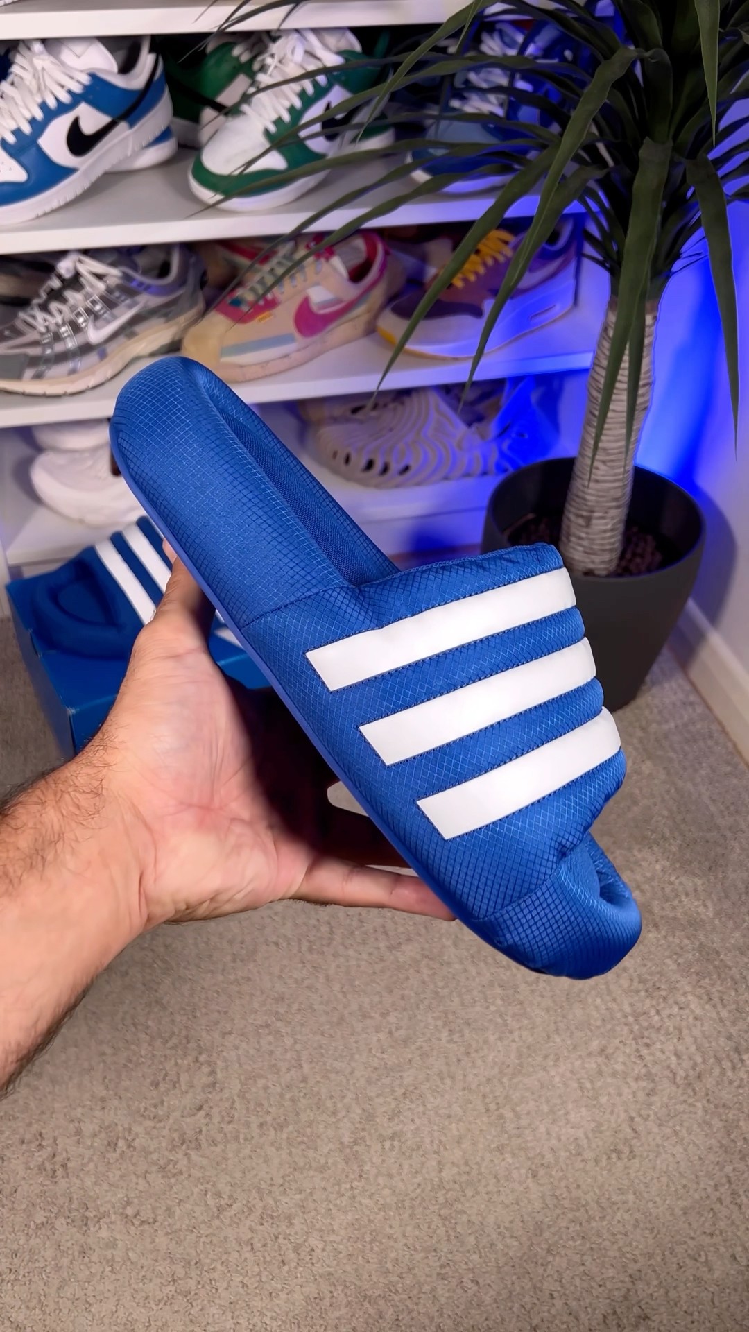 ★Adidas★ ADILETTE 24 アディレット24 BLUE BLACK IG9300 adidas ADILETTE 24 ROYBLU/FTWWHT/ROYBLU （アディダス