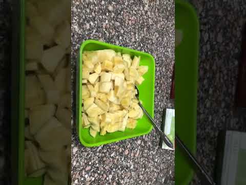 جيلي التفاح والفراولة بالموز