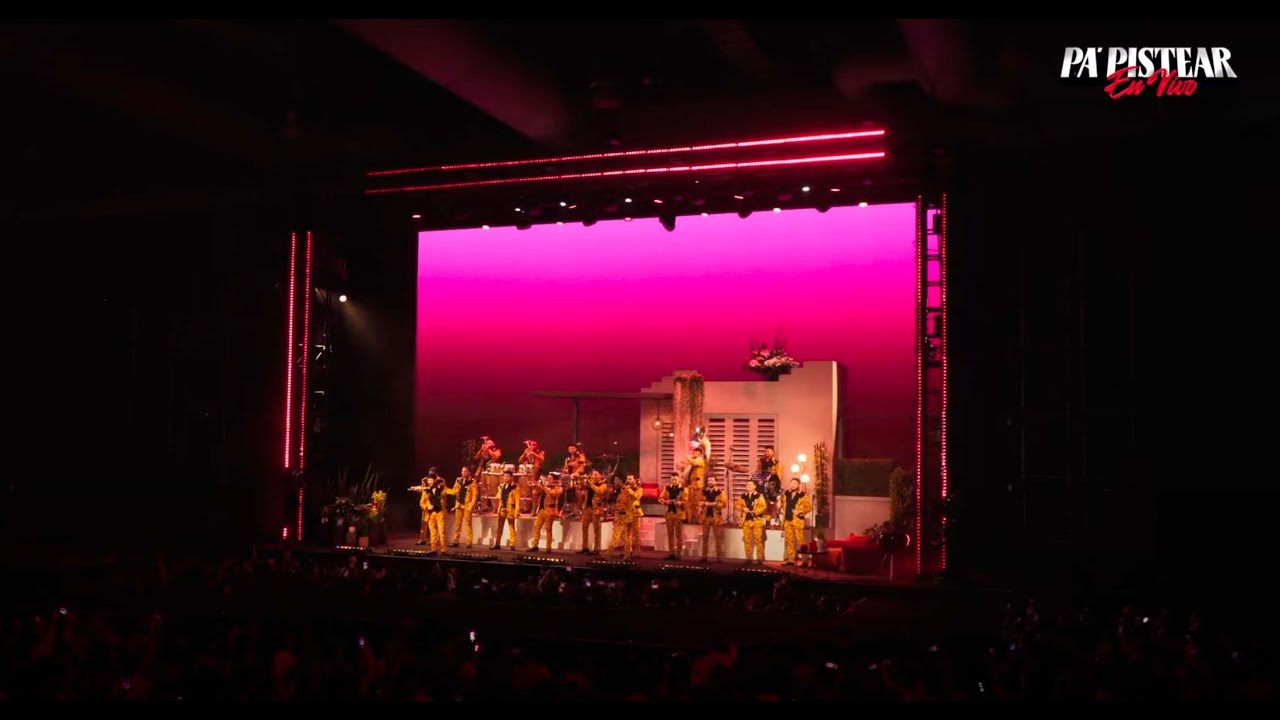 Banda El Recodo de Cruz Lizárraga - Y Llegaste Tú