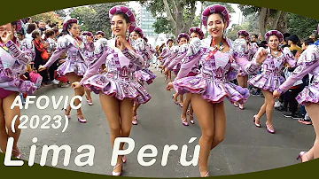 Chicas baile Saya Caporales  Lima Perú - 28 Julio 2023 (Circuito mágico del agua) AFOVIC.