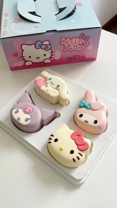 Eat sanrio ice cream cake with me #asmr #food #icecream #cake #sanrio #satisfying #summer