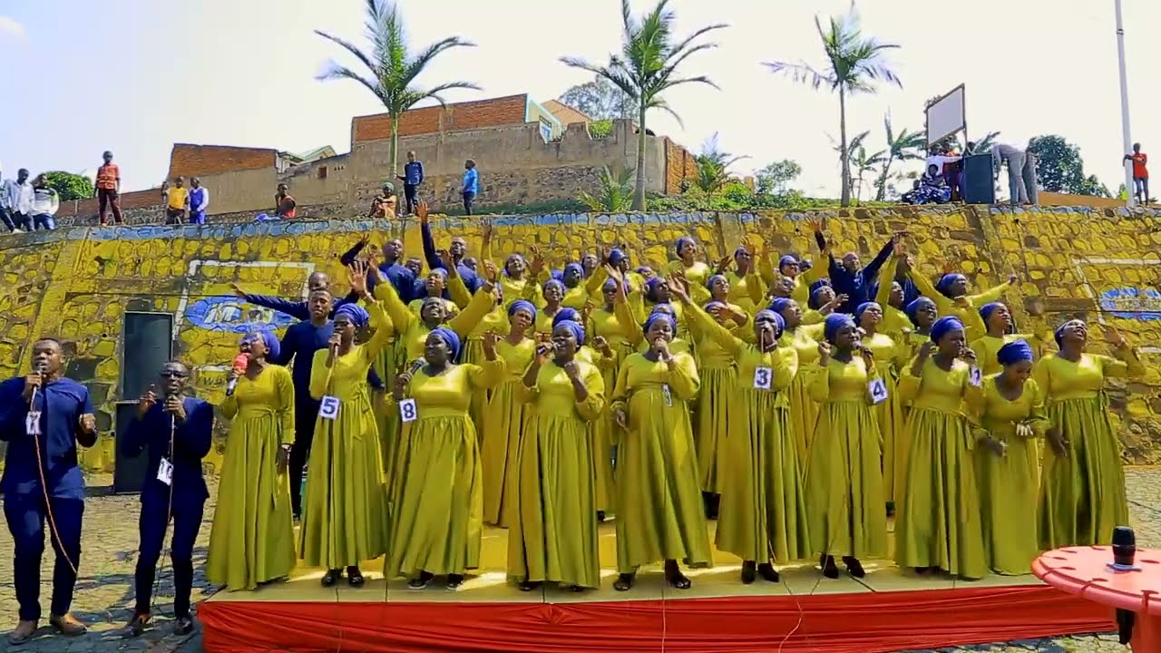 BETHEL Choir Baririmbye  NONEHO NAMENYE NEZA Ya Holy Nation