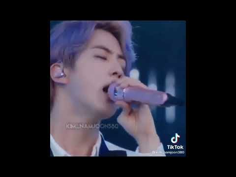 أخطاء سمعيه في الاغاني الكوريه