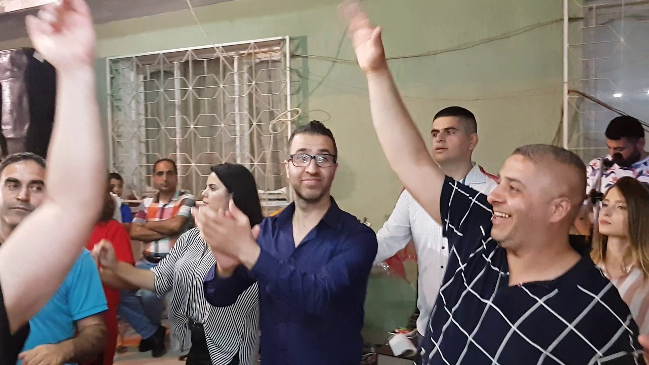 Grup Gökkuşağı izmir halay 2