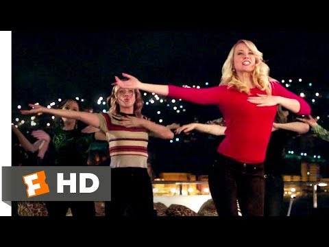pitch-perfect-3-(2017)---toxic-fight-scene-(8/10)-|-movieclips