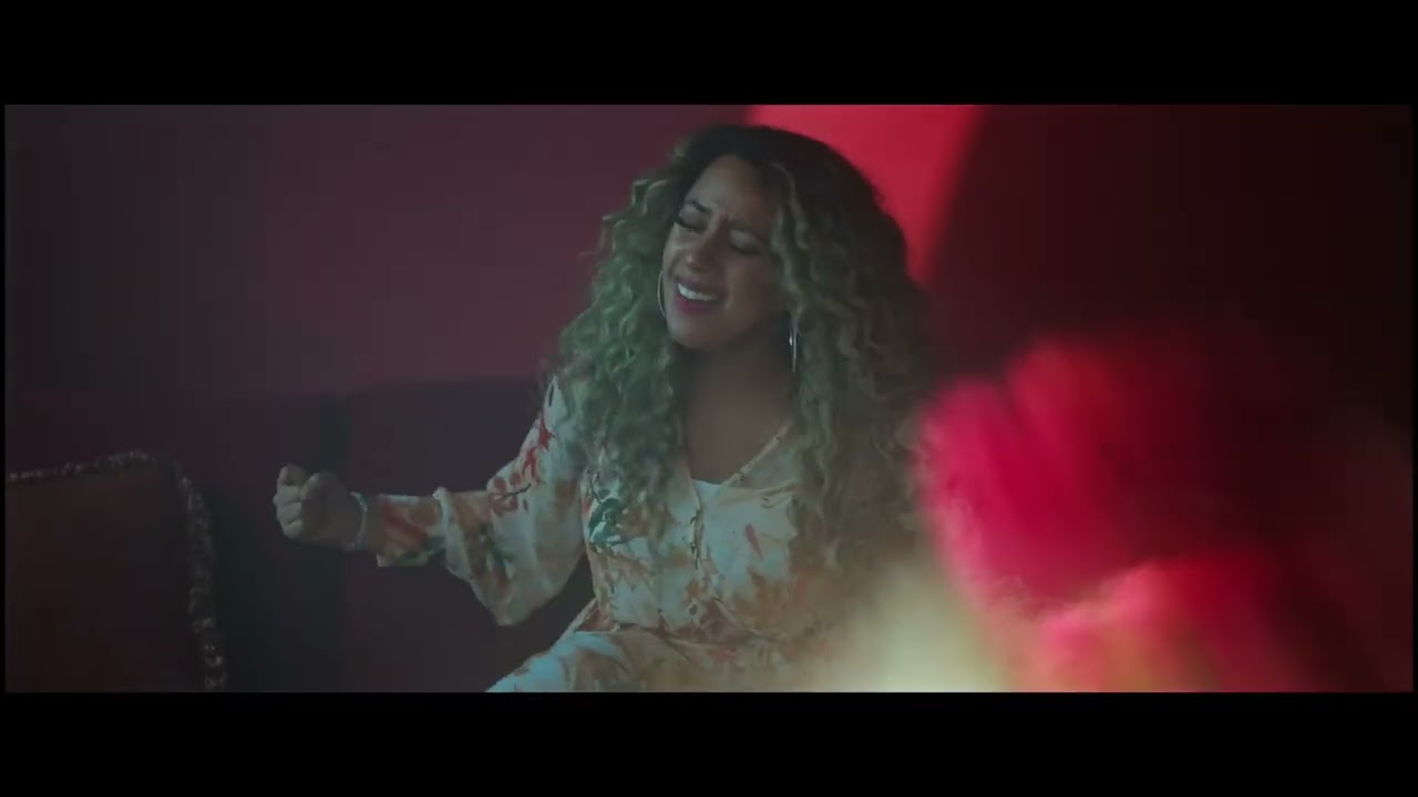 Redimi2 feat Abby Valdez - Tú Conmigo Estás