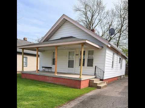 1516 Kent Street, Flint, MI home video tour