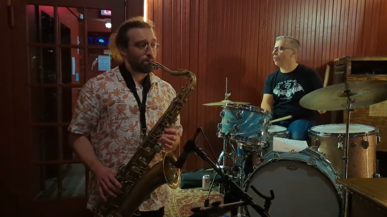 2022-09-29.  Rusty Scott Trio.  live music. toad bar. Cambridge ma