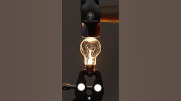 망치로 전구를 치면 일어나는 일 #macro #ai #satisfying