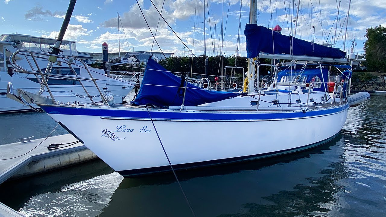 Tayana 42 'Luna Sea'