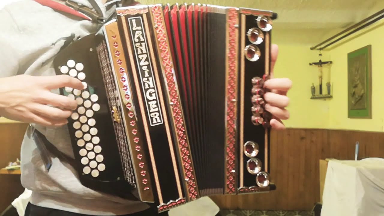 L. SLAK - OB CVIČKU (D. GALUN)