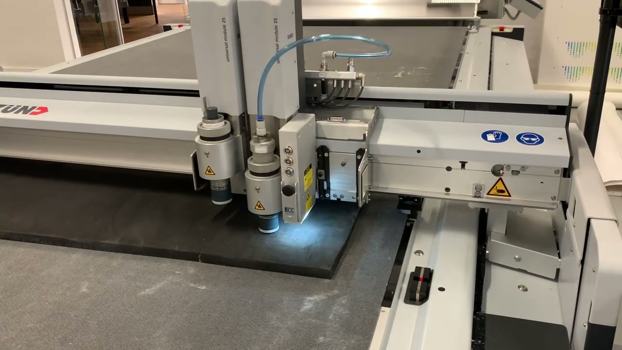 Zünd G3 cutting Ø4mm holes in 20 mm thick foam