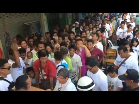 แจกพระฟรีที่ศาลพระเจ้าตากสินมหาราชชาววัดอรุณ/1