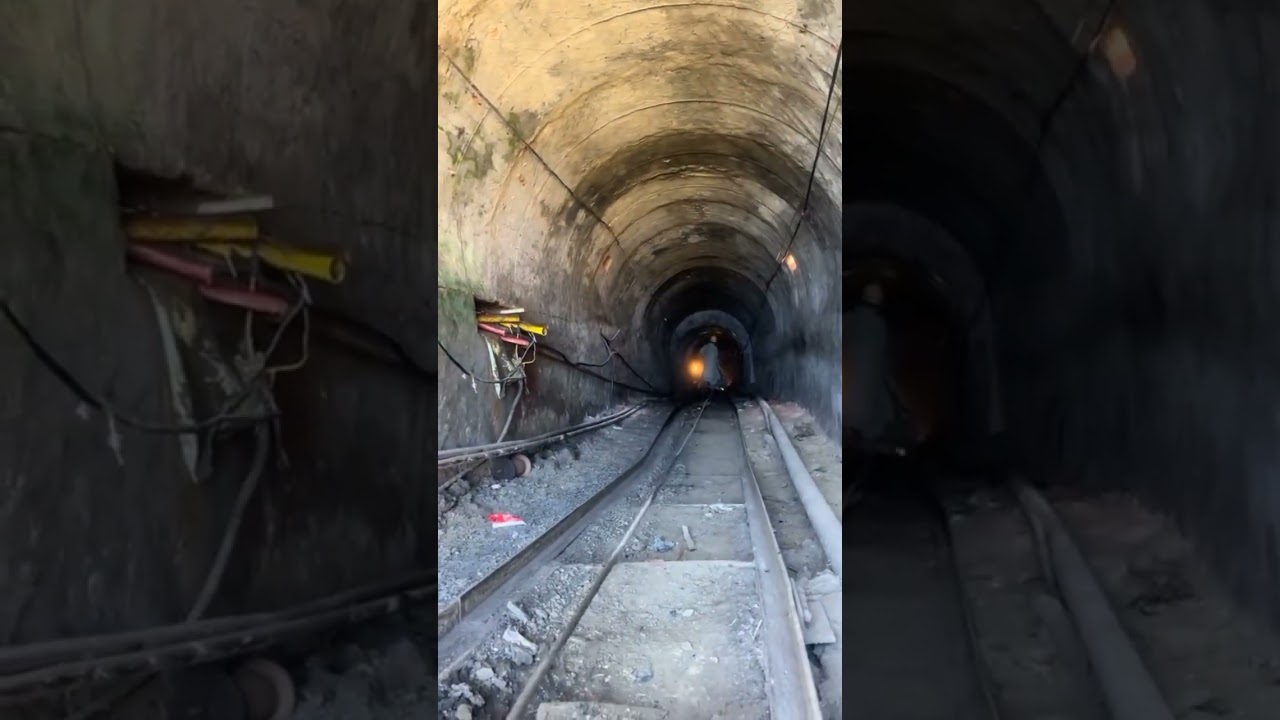 Coal mining trolley 😱