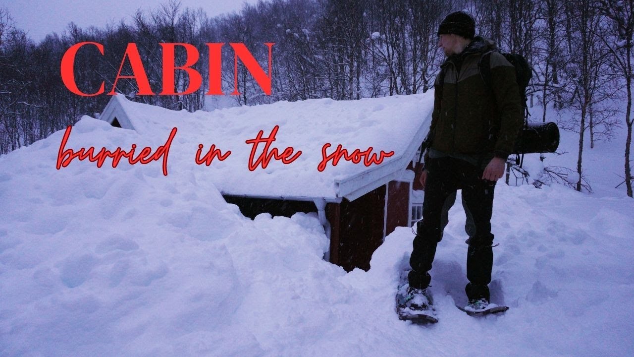 Skiing and snowshoeing to the cabin | Winter in the Arctic