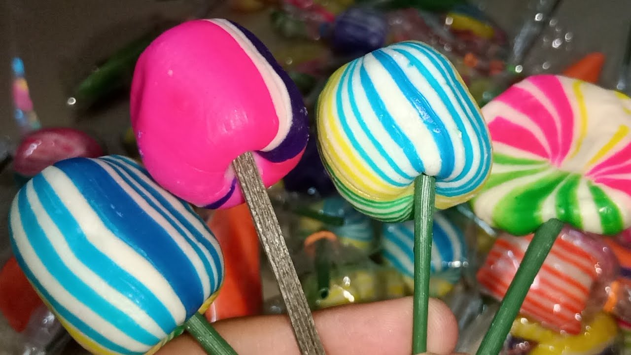Satisfying Video Opening Lots of colorful lollipops candies