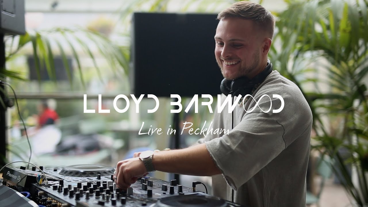 YouTube पर Lloyd Barwood - Live in Peckham DJ Mix  / House, Progressive House & Melodic Techno देखें