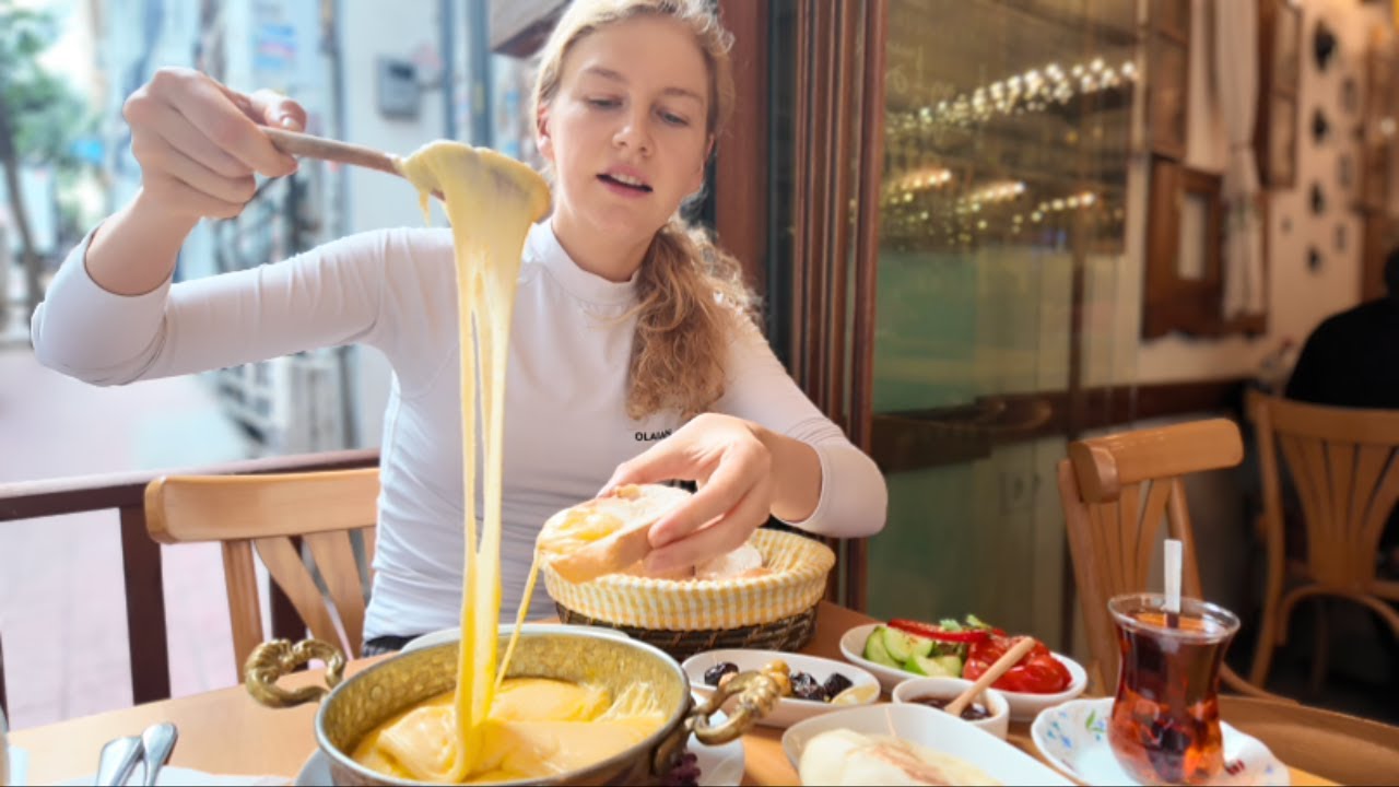 Турецкий завтрак — это не то, что вы себе представляете... | Бесконечные блюда для завтрака в Ста...