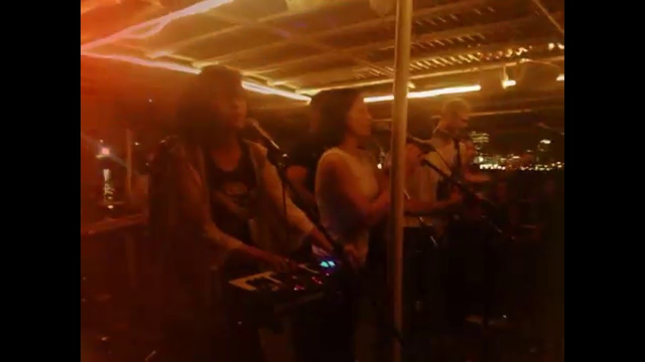 GROUP OF THE ALTOS ON A BOAT!