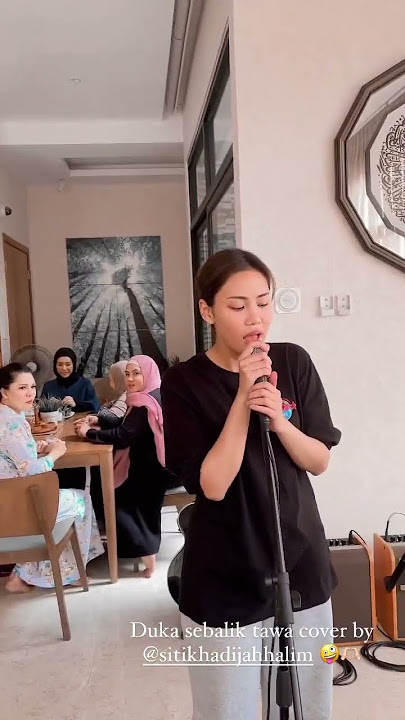 Siti Khadijah halim cover lagu Duka Sebalik tawa 🎵