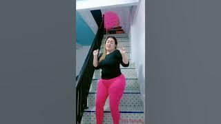 Tante pantat super jumbo bergoyang @PeriChannel1
