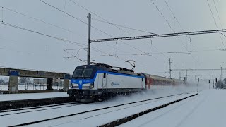 Snowy movements at Podivín station | ComfortJet transfer | Siemens Vectron ÖBB