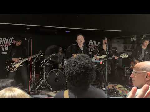 Violet Grohl - Bug in the Cake (Live at Rough Trade NYC, 6/1/2026)
