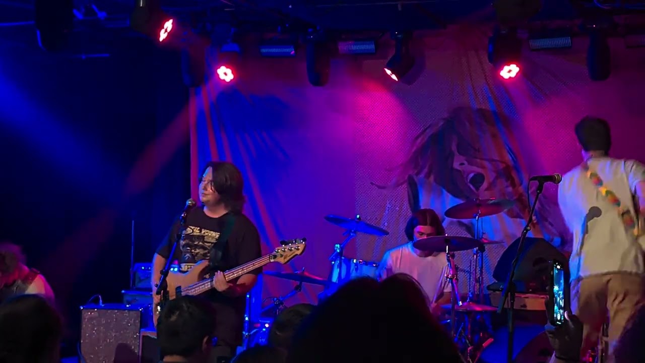 YouTube पर 20260717 - Attack Dog - Instinct - Live at Underground Arts, Philadelphia, PA देखें YouTube पर 20260717 - Attack Dog - Instinct - Live at Underground Arts, Philadelphia, PA देखें