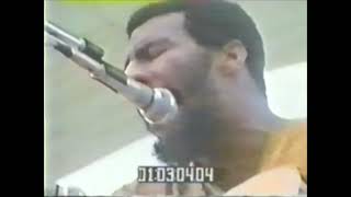 Richie Havens High Flyin Bird at Woodstock (w/&quot;You&#39;re all Groovy&quot; rap)