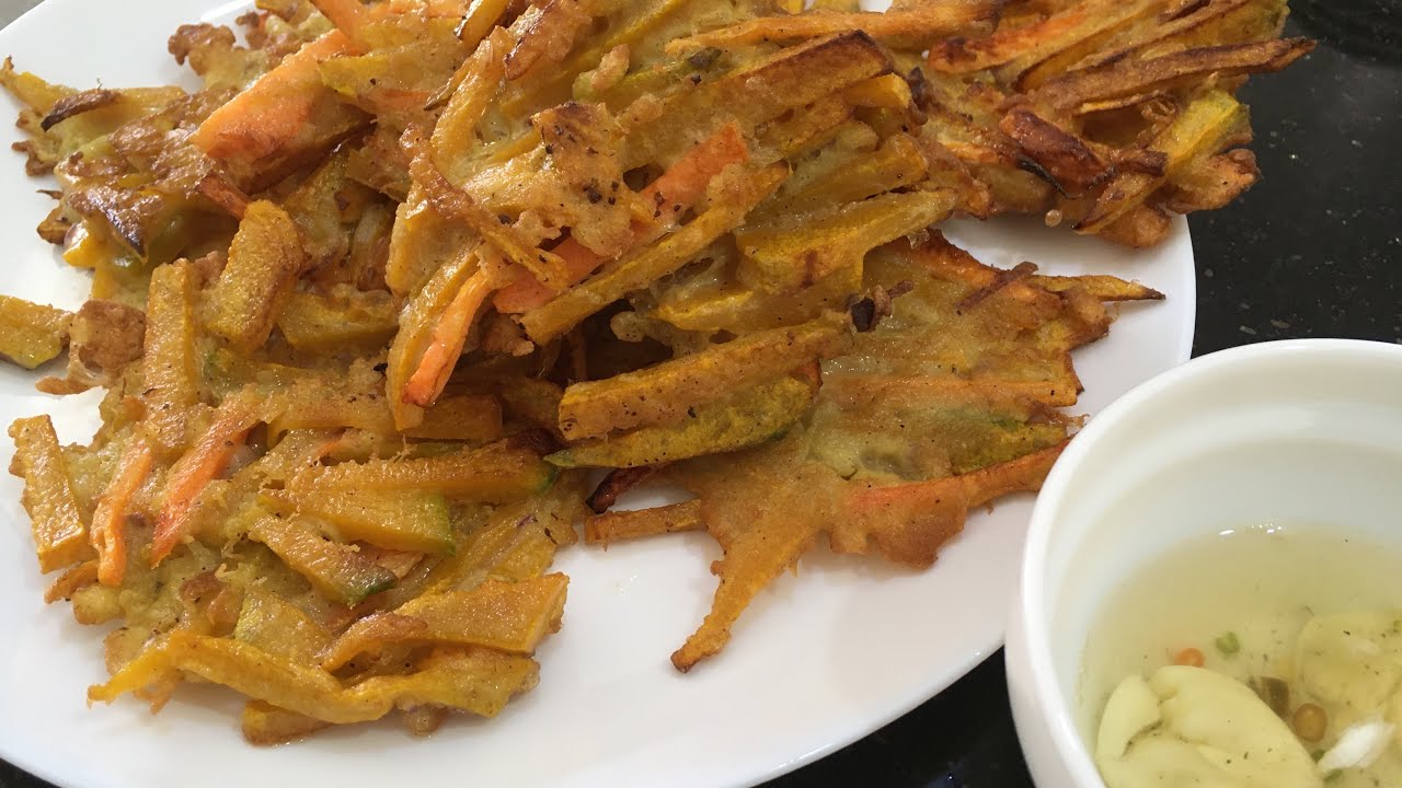 Okoy (Ukoy) na Kalabasa at Karot Fried Veggies Recipe - YouTube