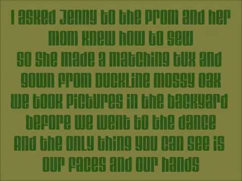 Camouflage lyrics by Brad Paisley