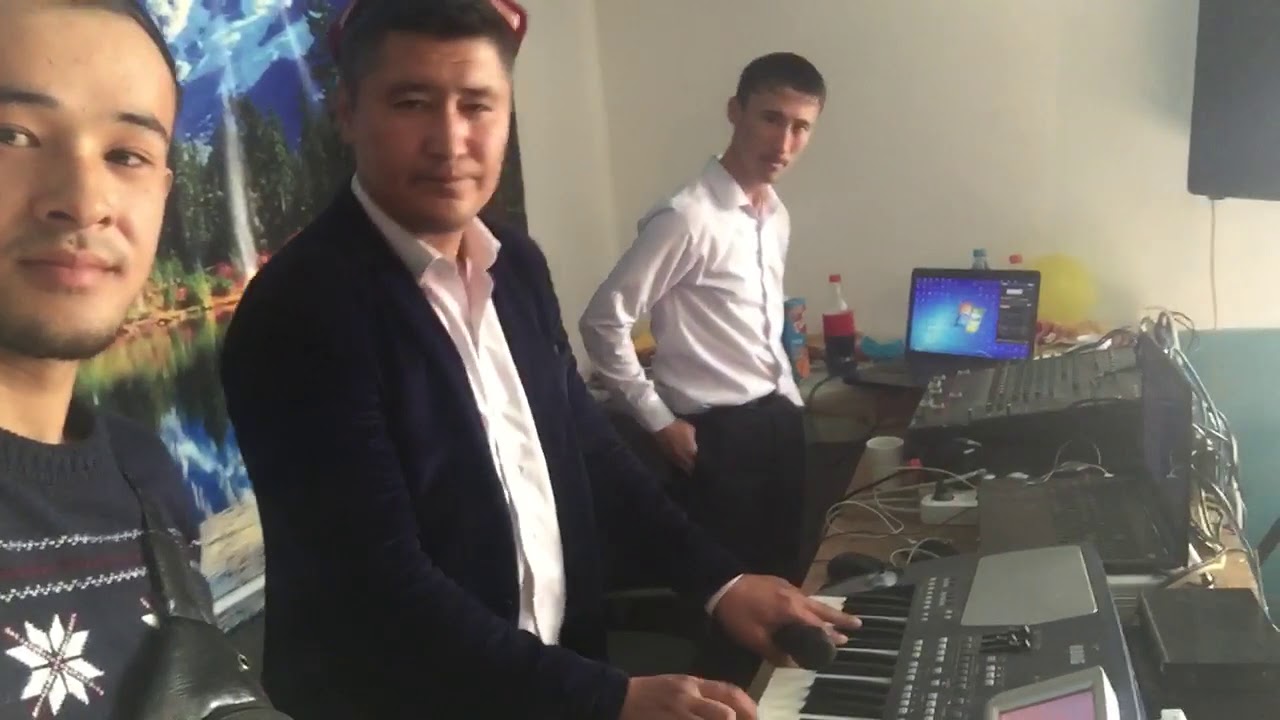 Шархат Курбанов Ислам Пахирдинов - YouTube